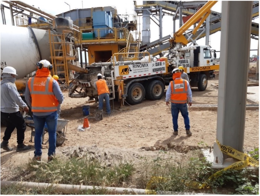 CONSTRUCCIÓN DE LOSA, CONCRETO ARMADO, CONCRETO SIMPLE Y CANALETAS PARA LA PLANTA DE ETANOL PIURA gallery