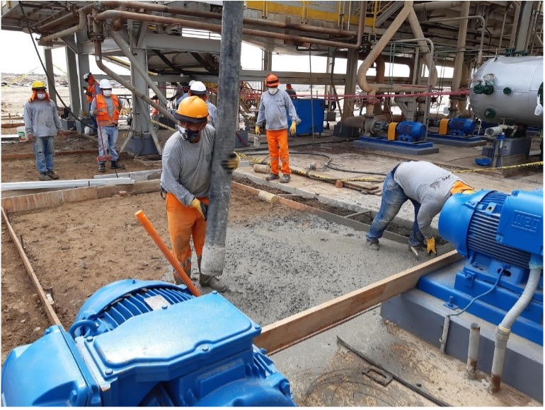 CONSTRUCCIÓN DE LOSA, CONCRETO ARMADO, CONCRETO SIMPLE Y CANALETAS PARA LA PLANTA DE ETANOL PIURA gallery