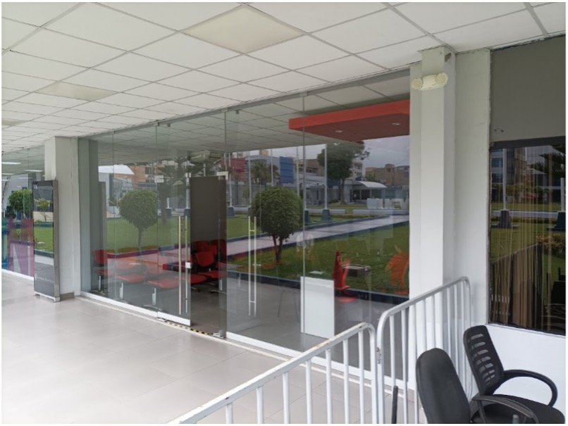 REMODELACIÓN DE AULAS CENTRO DE INDIOMAS UVC TRUJILLO gallery