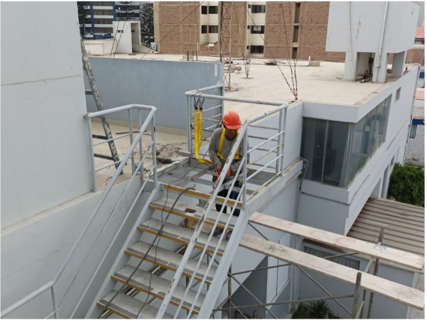 REMODELACIÓN DE CAMPUS  VAE (LABORATORIOS) UVC TRUJILLO gallery