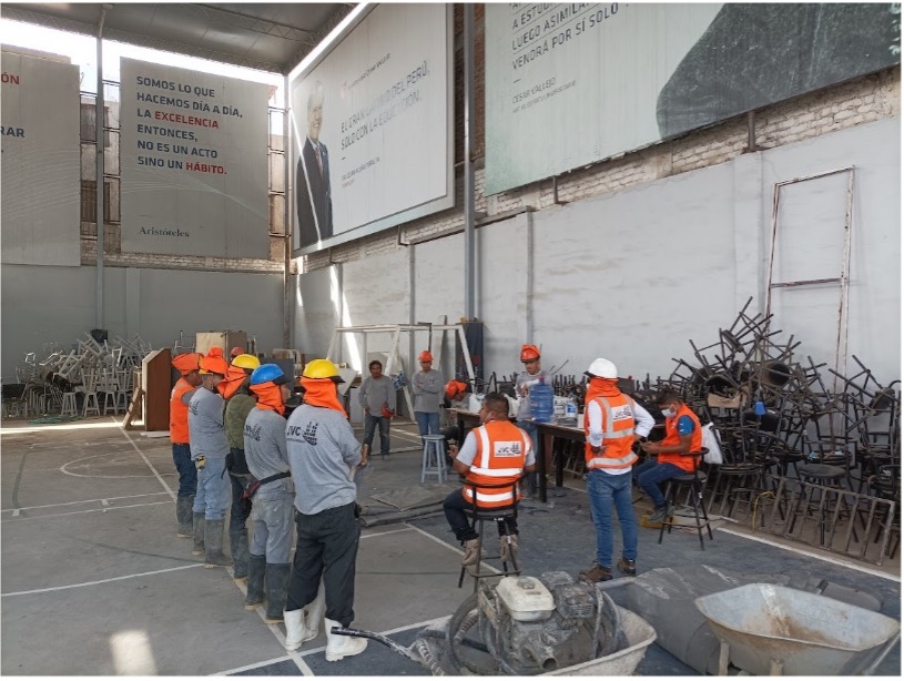 REMODELACIÓN DE CAMPUS  VAE (LABORATORIOS) UVC TRUJILLO gallery